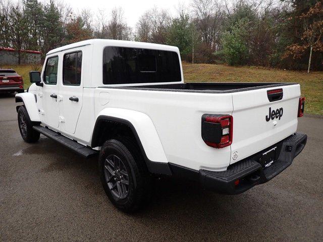 2026 Jeep Gladiator GLADIATOR SPORT S 4X4 2026 Jeep Gladiator GLADIATOR SPORT S 4X4