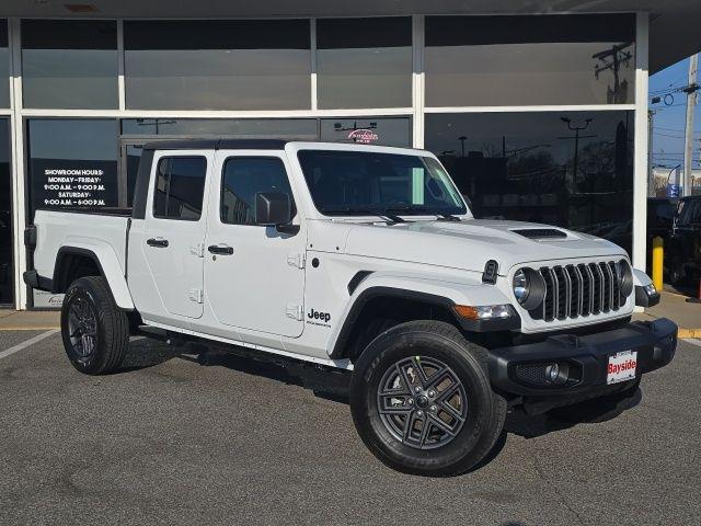2026 Jeep Gladiator GLADIATOR SPORT S 4X4