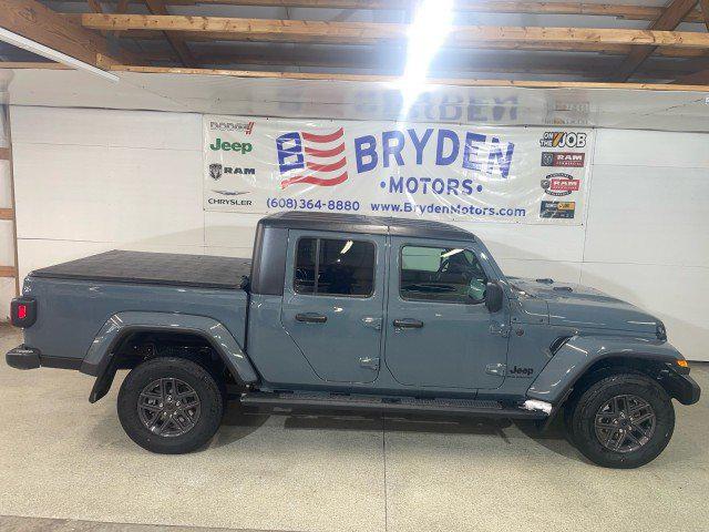 2026 Jeep Gladiator GLADIATOR SPORT S 4X4