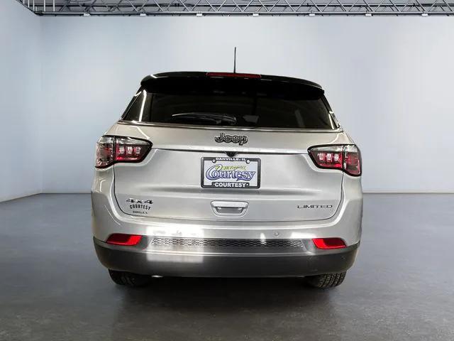 2026 Jeep Compass COMPASS LIMITED 4X4