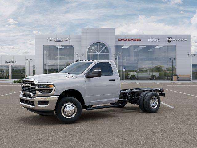 2026 RAM Ram 3500 Chassis Cab RAM 3500 TRADESMAN CHASSIS REGULAR CAB 4X4 60 CA