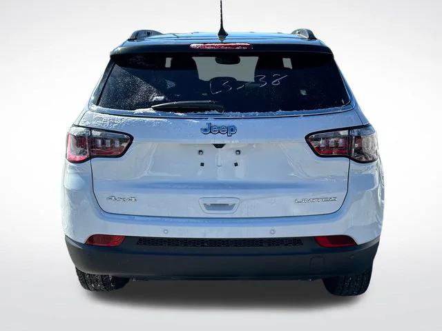 2026 Jeep Compass COMPASS LIMITED 4X4