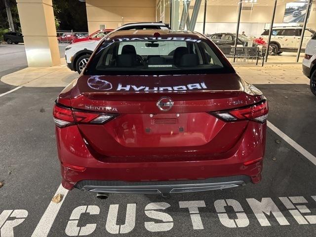 2022 Nissan Sentra SR Xtronic CVT 2022 Nissan Sentra SR Xtronic CVT