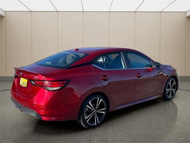 2022 Nissan Sentra SR Xtronic CVT 2022 Nissan Sentra SR Xtronic CVT