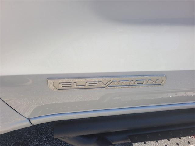 2024 GMC Canyon 2WD Elevation 2024 GMC Canyon 2WD Elevation