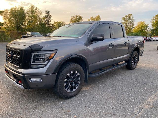 2021 Nissan TITAN Crew Cab PRO-4X 4x4