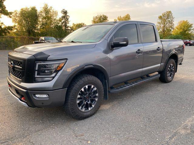 2021 Nissan TITAN Crew Cab PRO-4X 4x4