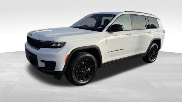 2024 Jeep Grand Cherokee L Altitude 4x4 2024 Jeep Grand Cherokee L Altitude 4x4
