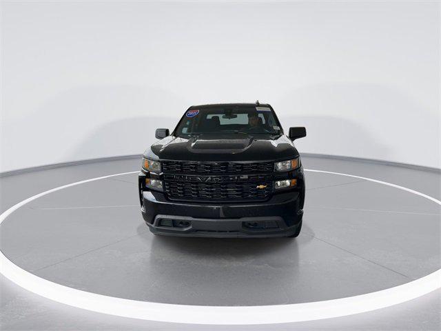 2021 Chevrolet Silverado 1500 4WD Crew Cab Short Bed Custom 2021 Chevrolet Silverado 1500 4WD Crew Cab Short Bed Custom