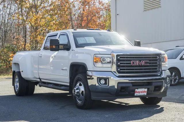 2015 GMC Sierra 3500HD SLE 2015 GMC Sierra 3500HD SLE
