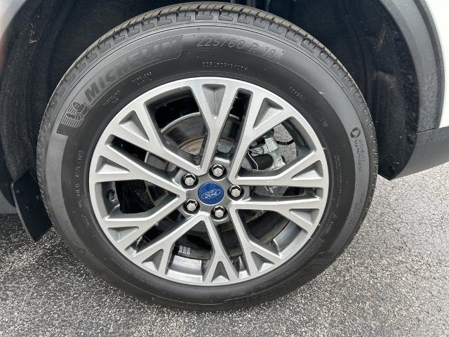 2022 Ford Escape SEL