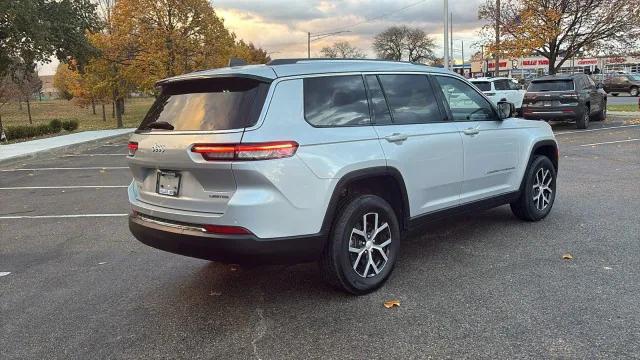 2023 Jeep Grand Cherokee L Limited 4x4 2023 Jeep Grand Cherokee L Limited 4x4