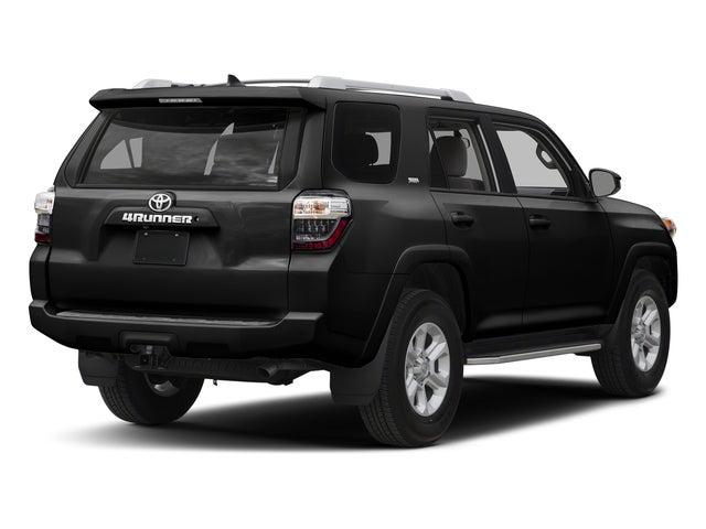 2017 Toyota 4Runner SR5 2017 Toyota 4Runner SR5