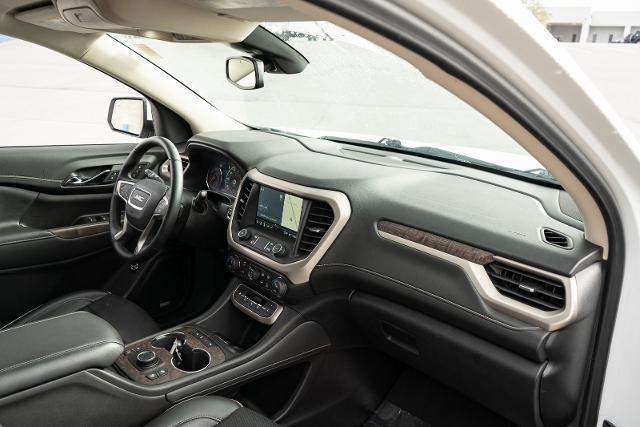 2023 GMC Acadia AWD Denali