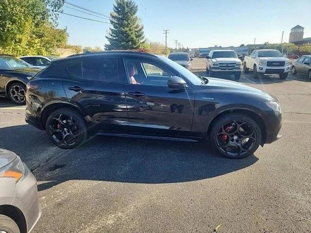 2024 Alfa Romeo Stelvio Veloce AWD 2024 Alfa Romeo Stelvio Veloce AWD