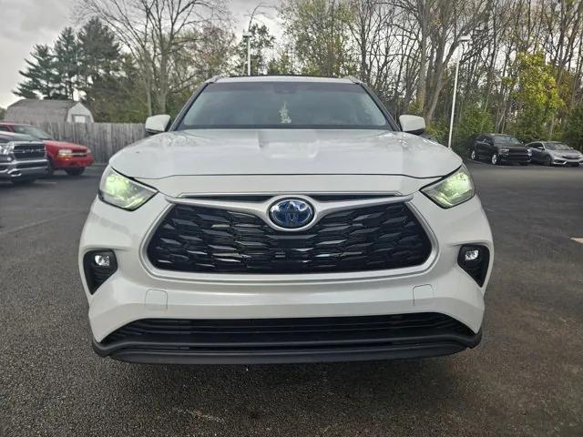 2022 Toyota Highlander Hybrid XLE 2022 Toyota Highlander Hybrid XLE