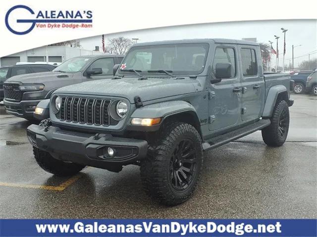2025 Jeep Gladiator Nighthawk