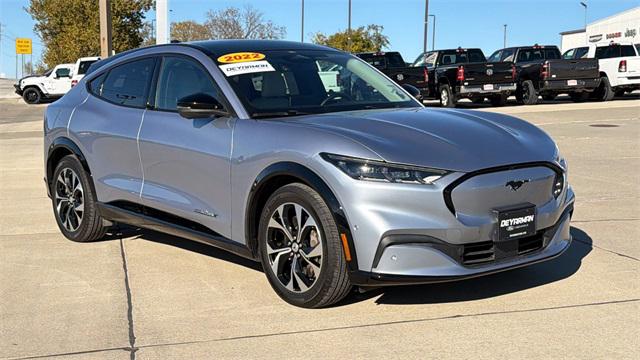 2022 Ford Mustang Mach-E Premium 2022 Ford Mustang Mach-E Premium