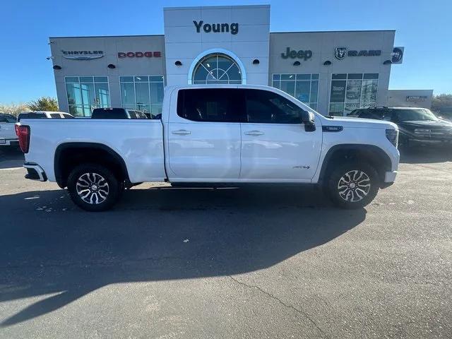 2023 GMC Sierra 1500 4WD Crew Cab Standard Box AT4 2023 GMC Sierra 1500 4WD Crew Cab Standard Box AT4