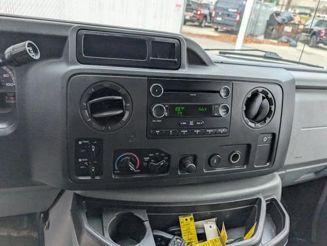 2009 Ford E-350 Super Duty XLT 2009 Ford E-350 Super Duty XLT