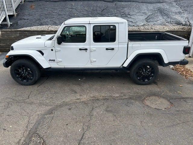 2024 Jeep Gladiator Nighthawk 2024 Jeep Gladiator Nighthawk