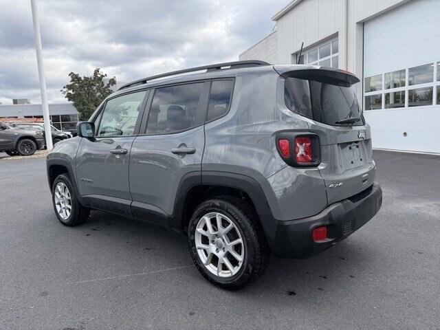 2021 Jeep Renegade Latitude 4X4 2021 Jeep Renegade Latitude 4X4