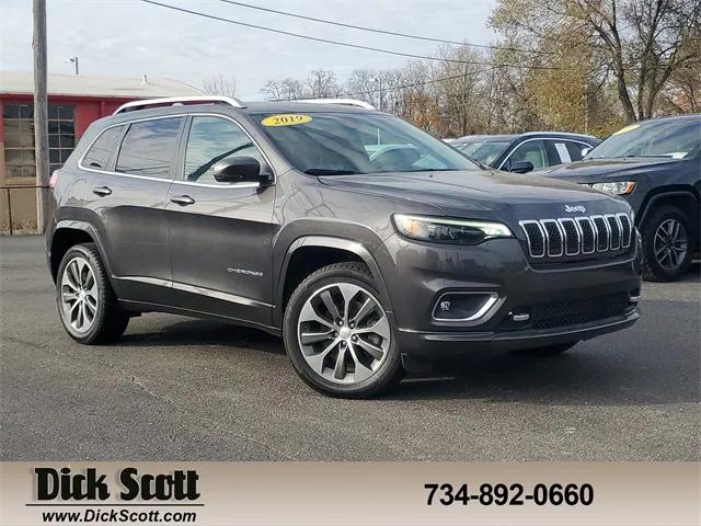 2019 Jeep Cherokee Overland 4x4 2019 Jeep Cherokee Overland 4x4