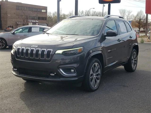 2019 Jeep Cherokee Overland 4x4 2019 Jeep Cherokee Overland 4x4