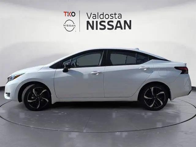 2025 Nissan Versa 1.6 SR