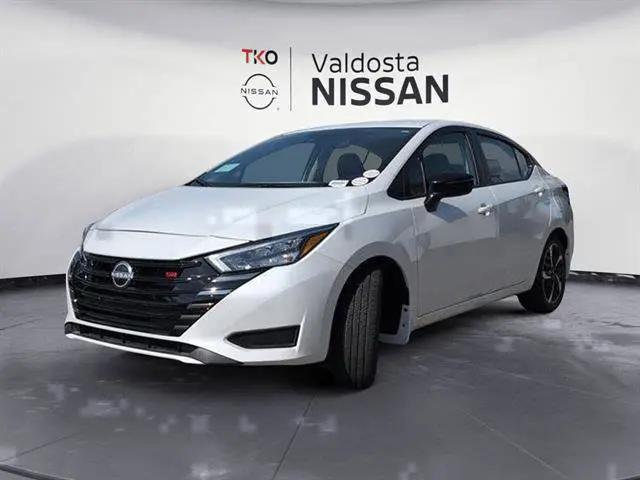 2025 Nissan Versa 1.6 SR