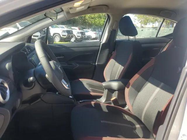 2025 Nissan Versa 1.6 SR