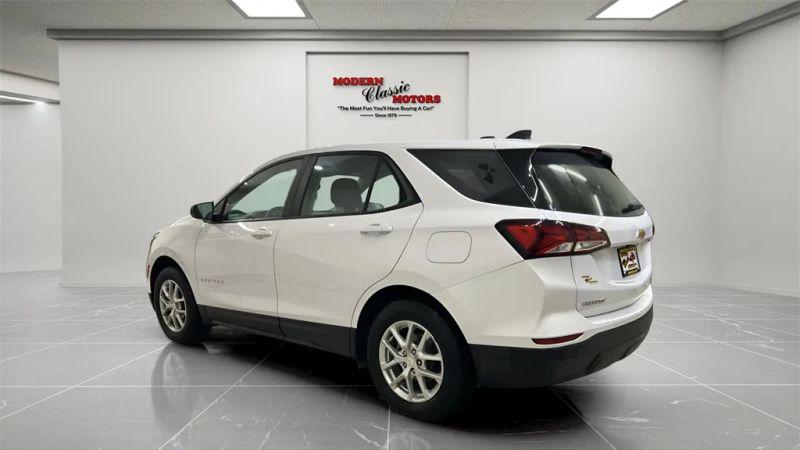 2024 Chevrolet Equinox AWD LS