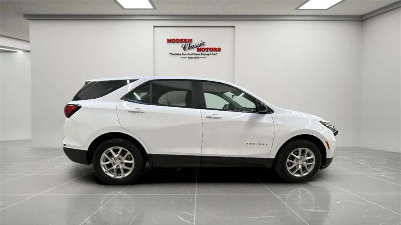 2024 Chevrolet Equinox AWD LS