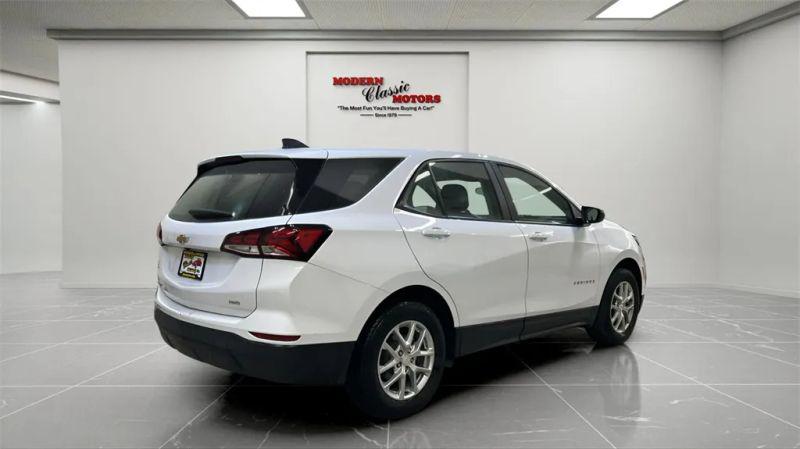 2024 Chevrolet Equinox AWD LS