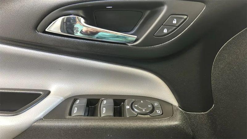 2024 Chevrolet Equinox AWD LS