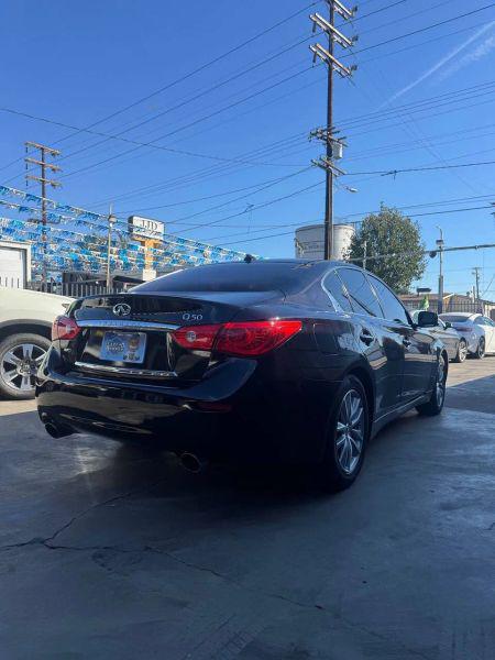 2016 INFINITI Q50 2.0t Base