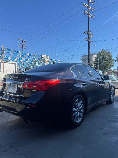 2016 INFINITI Q50 2.0t Base