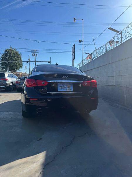 2016 INFINITI Q50 2.0t Base