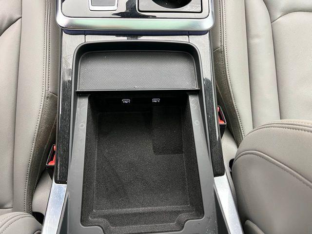 2022 Audi Q7 Premium Plus 55 TFSI quattro Tiptronic