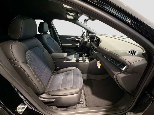 2026 Buick NV Preferred FWD