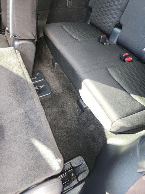 2025 Nissan Pathfinder SV FWD