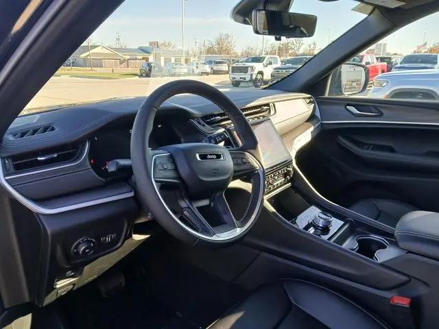 2025 Jeep Grand Cherokee Limited 4x4