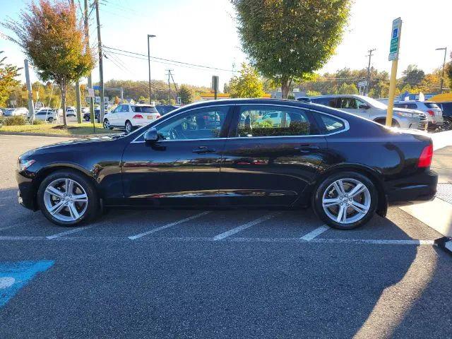 2018 Volvo S90 T5 Momentum
