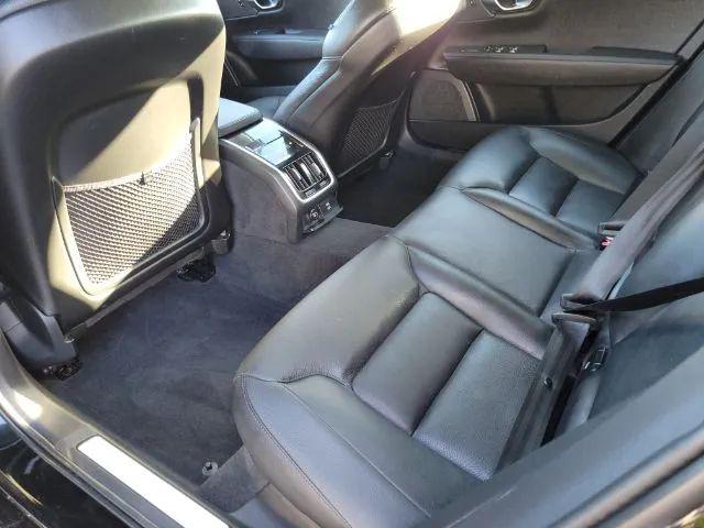 2018 Volvo S90 T5 Momentum