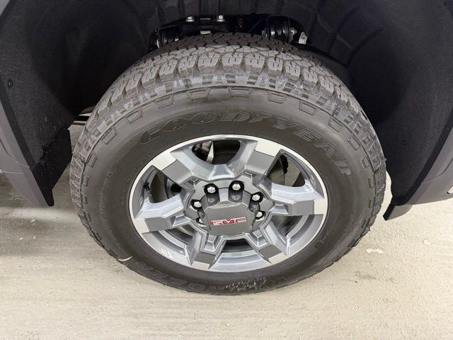2026 GMC Sierra 2500HD Crew Cab, Standard Bed, SLT, 4WD