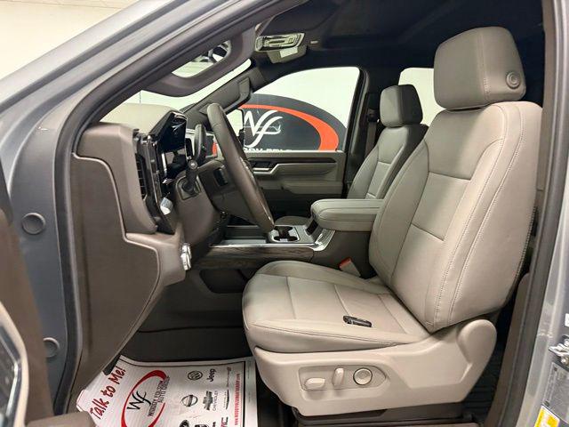 2026 GMC Sierra 2500HD Crew Cab, Standard Bed, SLT, 4WD