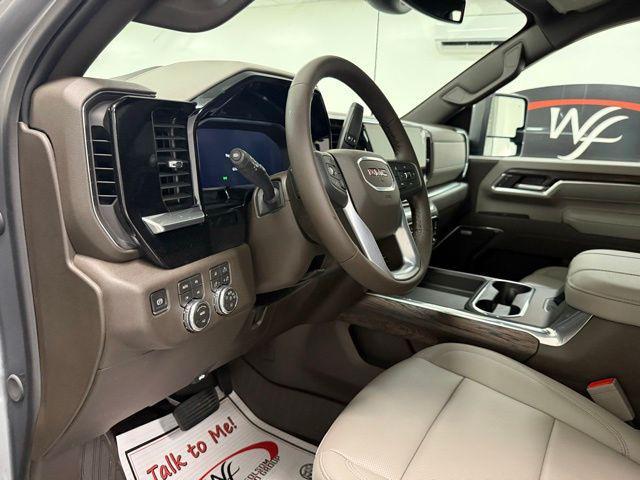 2026 GMC Sierra 2500HD Crew Cab, Standard Bed, SLT, 4WD