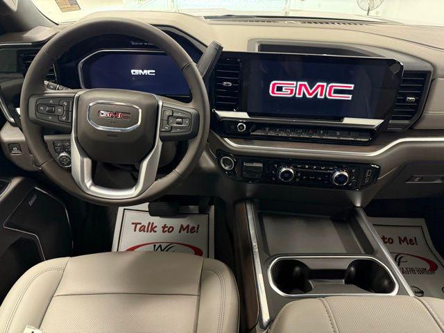 2026 GMC Sierra 2500HD Crew Cab, Standard Bed, SLT, 4WD