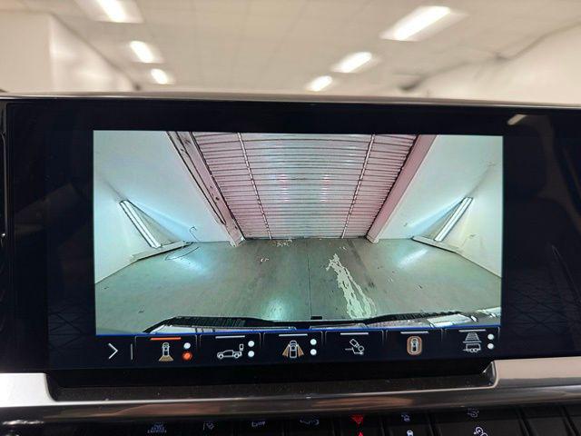 2026 GMC Sierra 2500HD Crew Cab, Standard Bed, SLT, 4WD