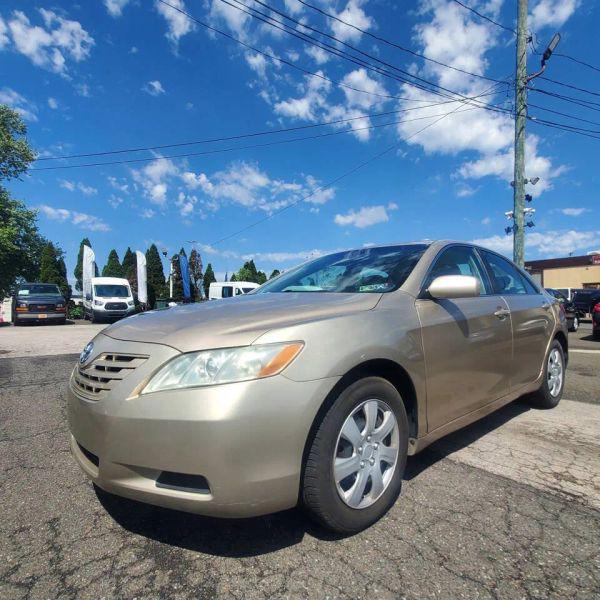 2008 Toyota Camry LE for sale in Langhorne, PA